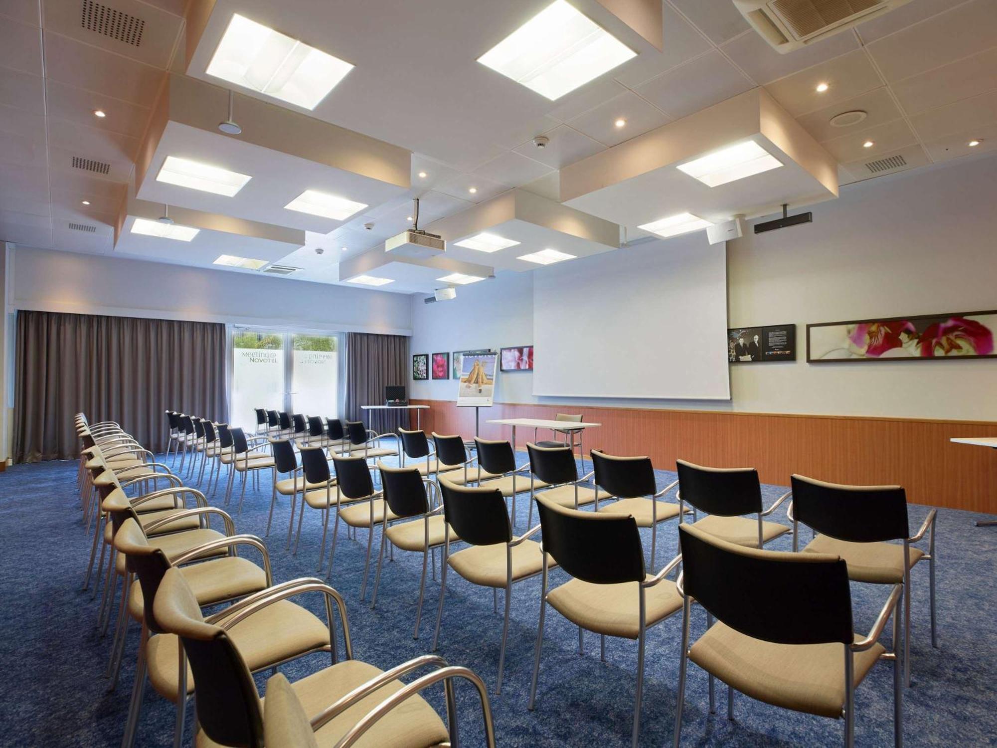Novotel Zurich City West Zewnętrze zdjęcie