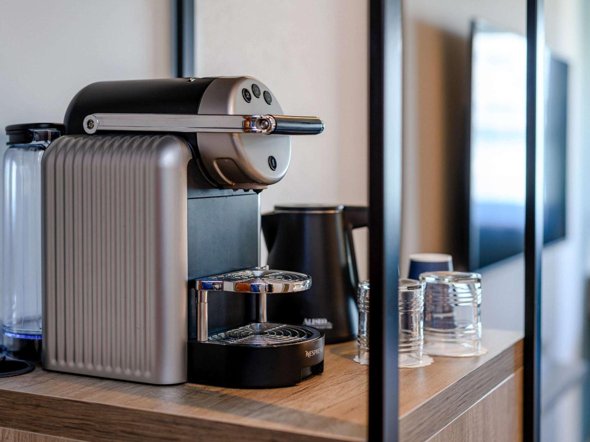 Novotel Zurich City West Zewnętrze zdjęcie