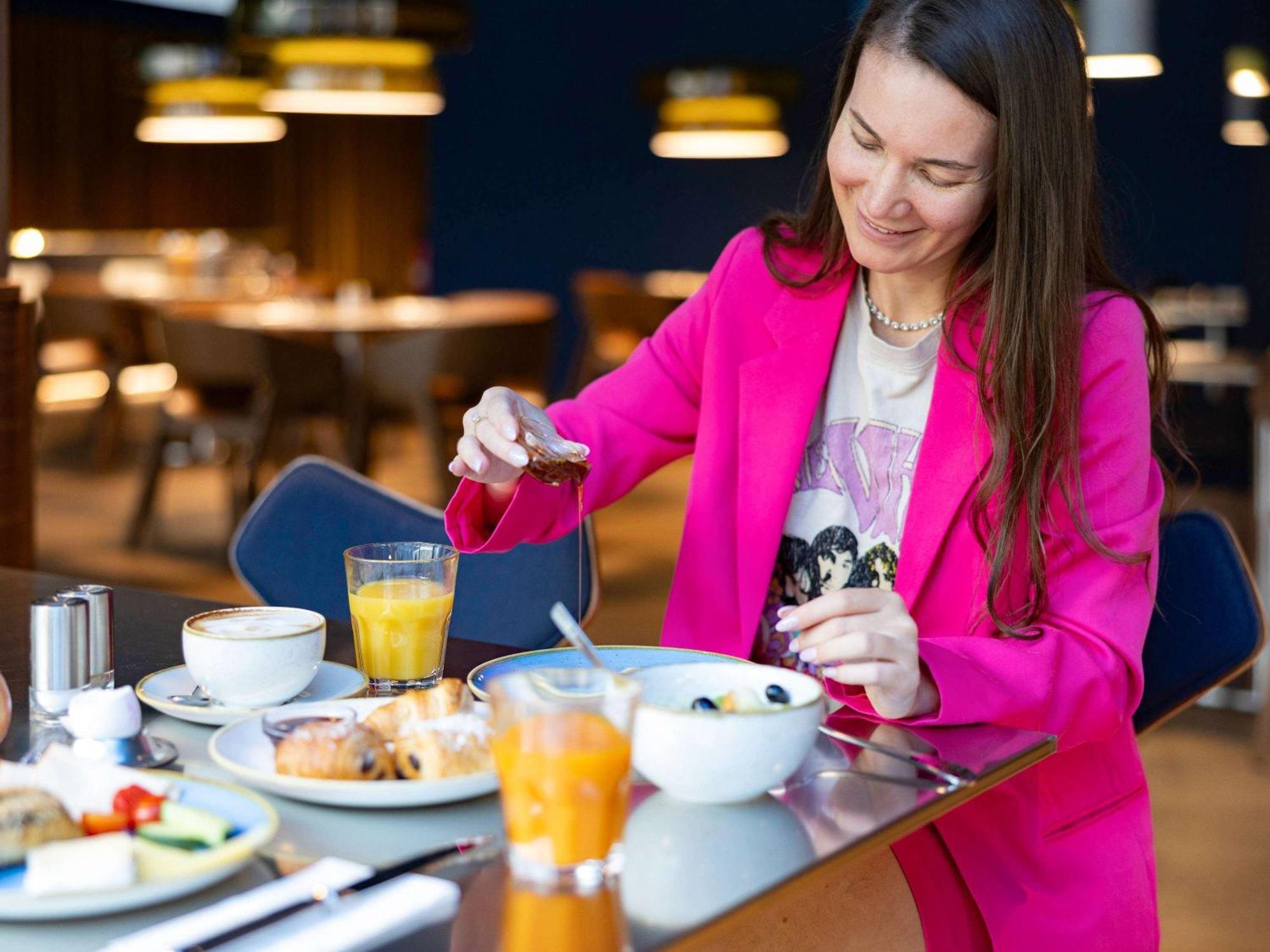 Novotel Zurich City West Zewnętrze zdjęcie